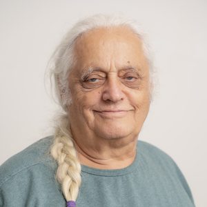 ד