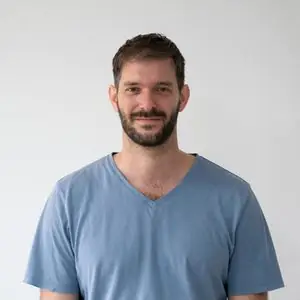 ד