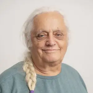 ד